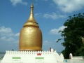 Pagan-Buphaya-pagoda-Nov-2004-00.JPG