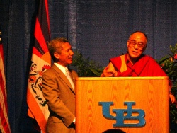 Dalai Lama with Geshe Thupten Jinpa, 18 september 2006.jpg