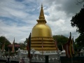 Golden temple dambulla.jpg