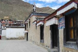 Dorje Drak Monastery.jpg