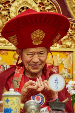 Kyabje Garchen Rinpoche.jpg