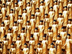 Many Buddha.jpg