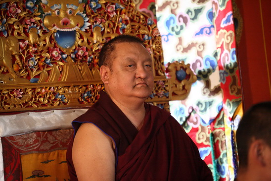 File:Shamar Rinpoche 2010.jpg