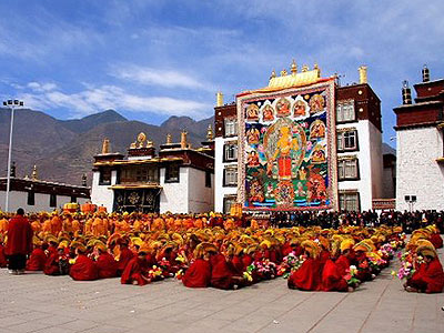 File:Galden Jampaling Monastery.jpg
