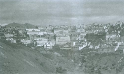 File:0801Ganden Monastery.jpg
