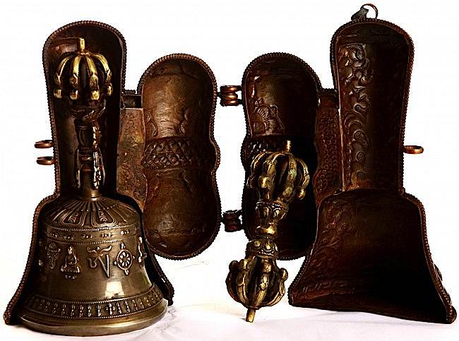 File:Buddha-Weekly-Nine-Pronged-Bell-and-Dorje-with-Case-Buddhism.jpg