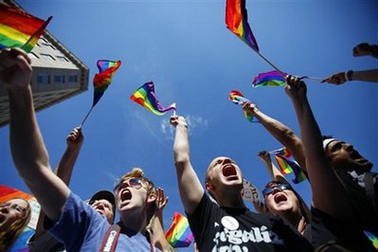 File:Gay rig ssee Fla.jpg