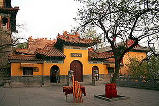 File:07417919.jpg