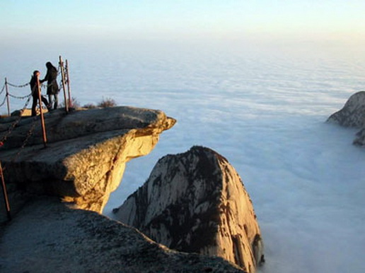 File:Mt.Huashan-2.jpg