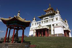 File:Golden Temple Elista Kalmykia.jpg