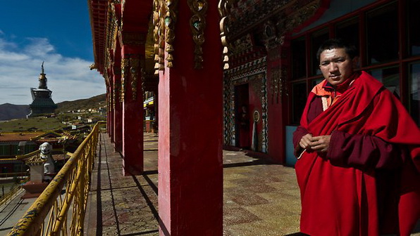 File:Tibet-religion-protest.jpg