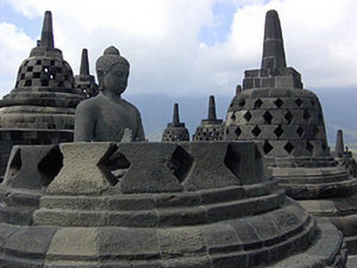 File:Borobudur-14o.jpg