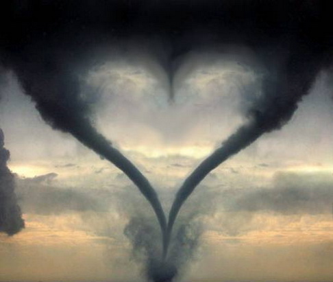 File:Hu f-love.jpg