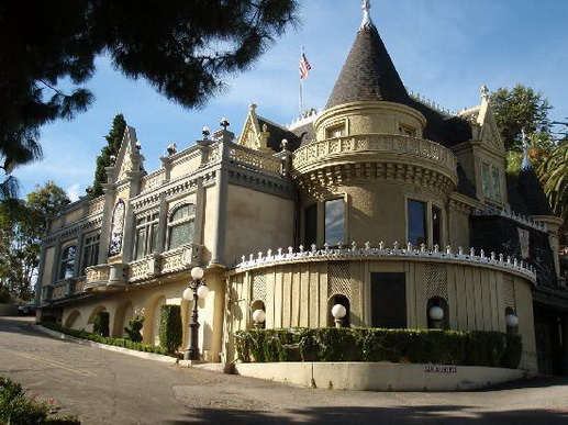 File:Taurant.jpg