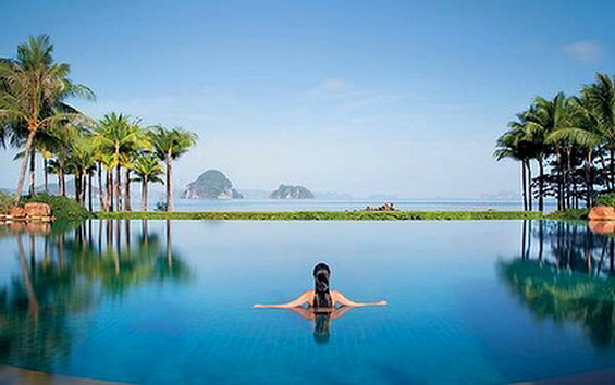 File:Ritz-Carlton.jpg