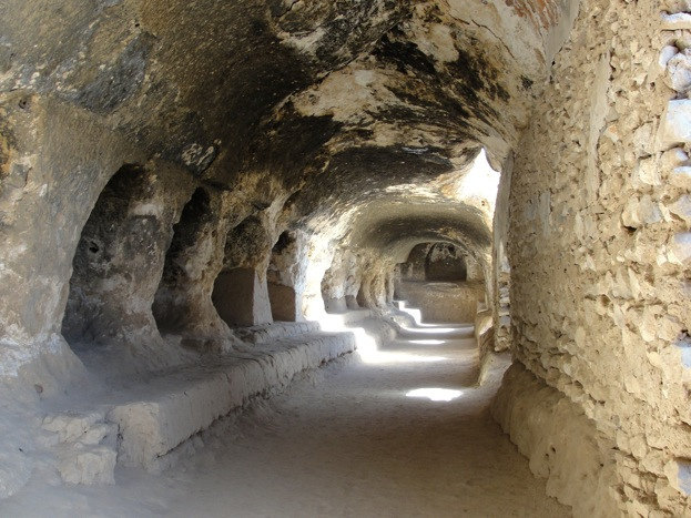 File:Cave system, stupa and monastery at Samangan.jpg