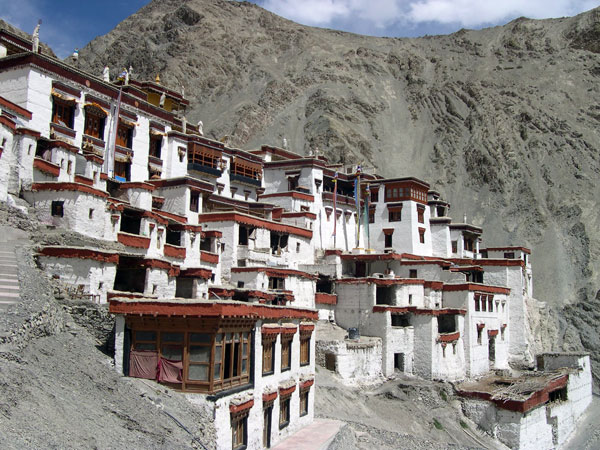 File:Rizong-gompa-1.jpg