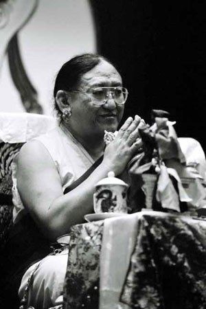 File:Sakya Trizin.jpg