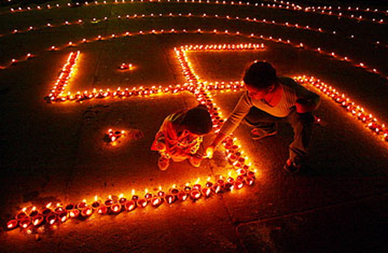 File:360 swastika0.jpg