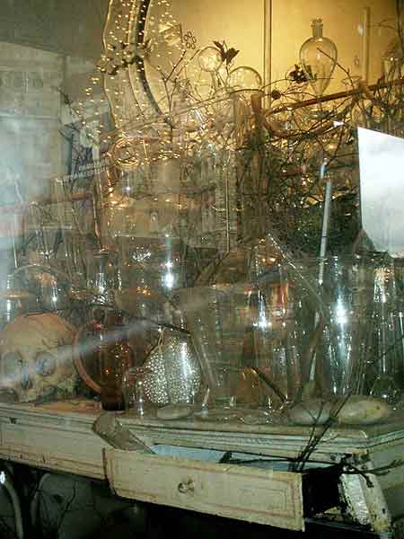 File:Antiquaire221.jpg