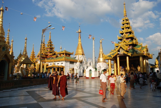 File:Shwedagon8.jpg