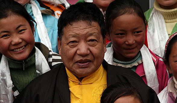 File:Akong-rinpoche.jpg