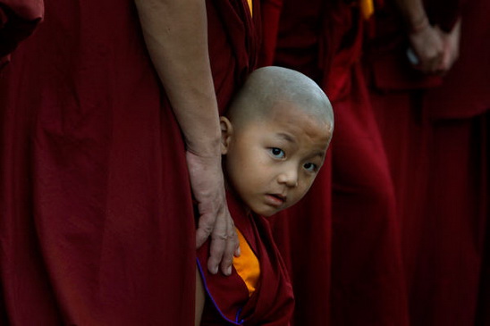 File:Dhist-monk.jpg