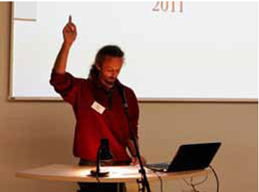 File:Zoltan Cser, the Vice-rector at Budapest .png