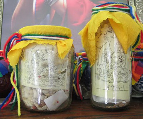File:TreasureVases.jpg