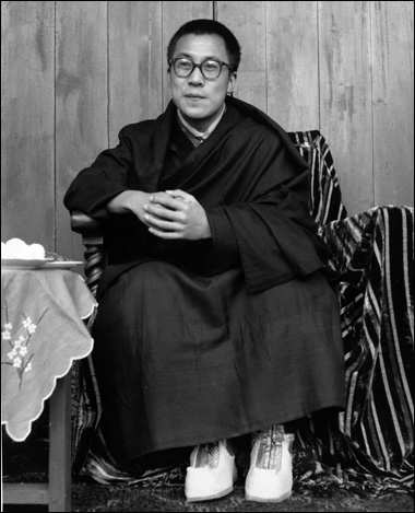 File:Dalailama1959india.jpg