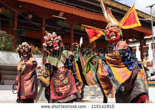 File:Stock-photo-leh-in 141810.jpg
