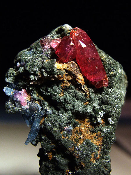 File:Ruby - Winza, Tanzania.jpg