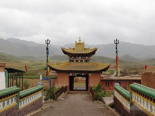 File:Ery-xiahe.jpg
