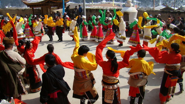 File:Ladakh-Losar-festival.jpg