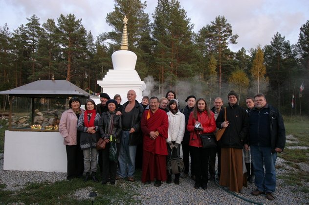 File:1588068170 stupa 632 332a.jpg