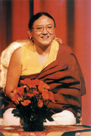 File:His Holiness Sakya Trizin.jpg