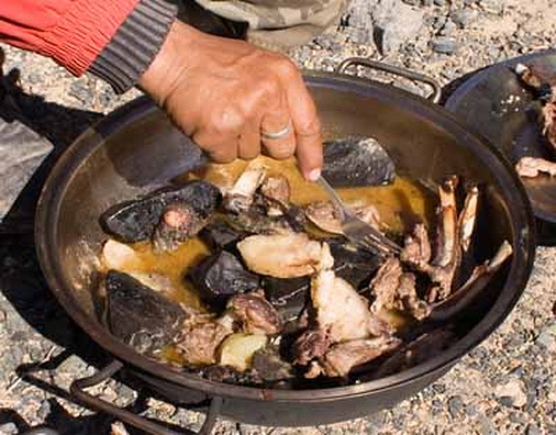 File:Khorkhog.jpg