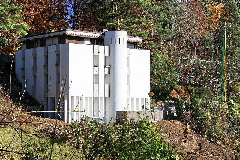 File:Tibet Institute Rikon.jpg