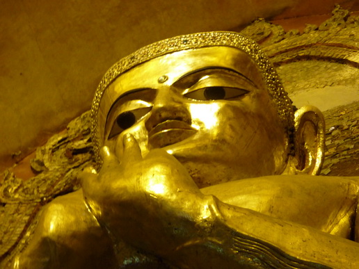 File:Kakusandha Buddha.jpg