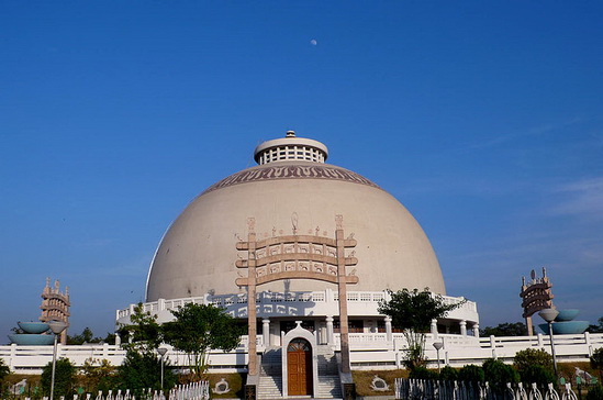 File:Diksha Bhumi.jpg