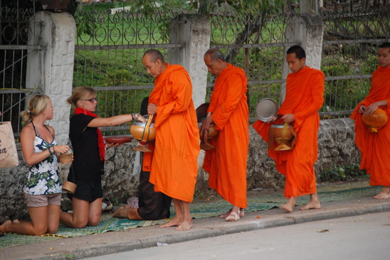 File:Alms, Laos.jpg