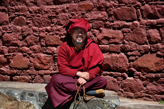 File:Monk Tsuvan Buddhism.jpg
