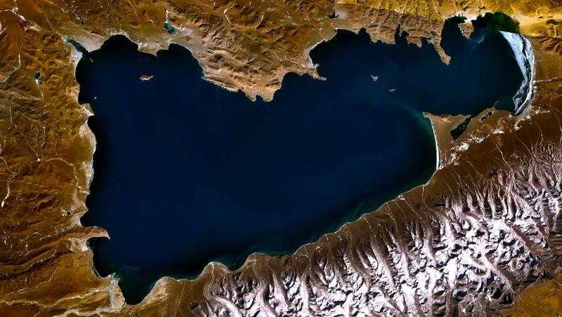 File:Namtso as seen from space.png