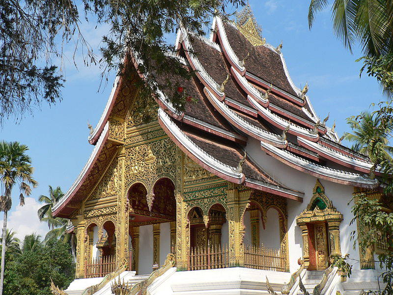 File:Buddhist temple at Royal Palace in Luang Prabang.jpg