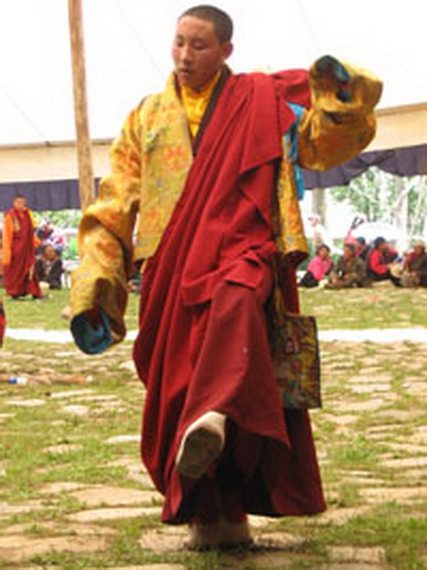 File:413 small.jpg