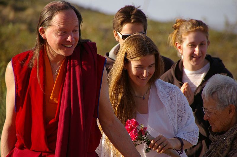 File:Allegra greeting Geshe Michael and Lama Christie.jpg