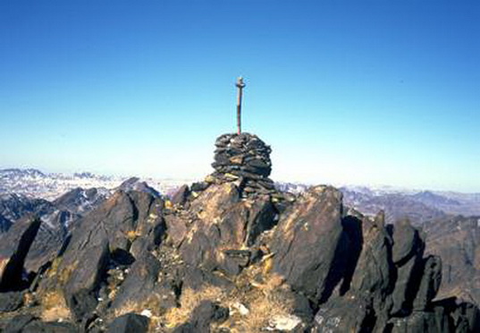 File:Bayankhongo.jpg