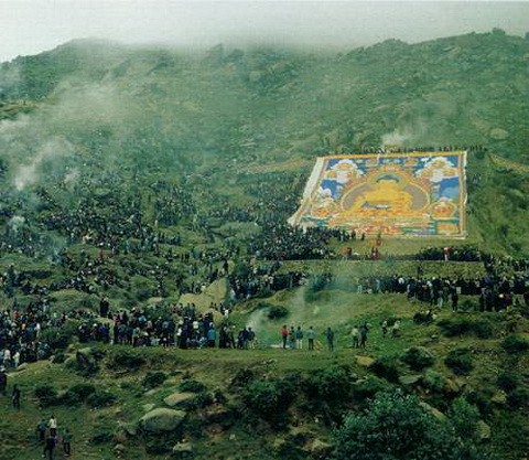 File:Buddghestival.jpg