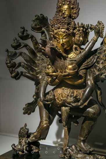 File:Hevajra and Nairatmya-21.jpg