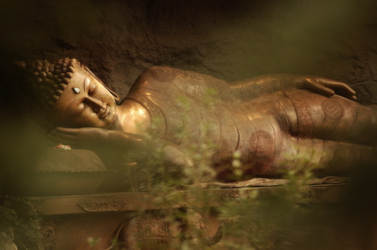 File:Buddha-1fdd.jpg